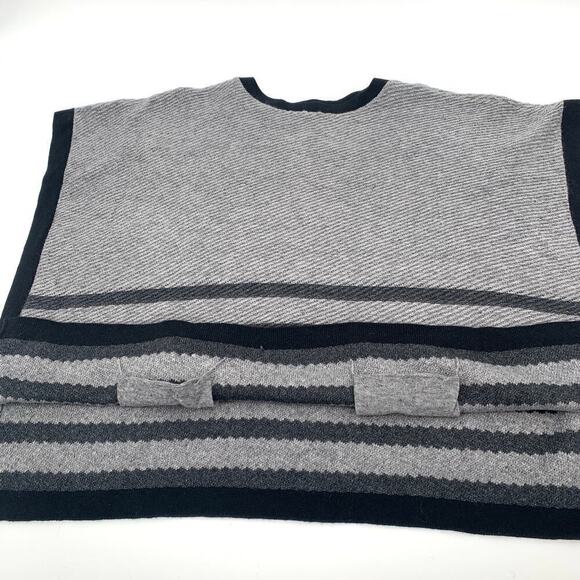 J.Jill Heather Gray Black Pockets Poncho Top One Size Wool Blend Oversized - Picture 7 of 10